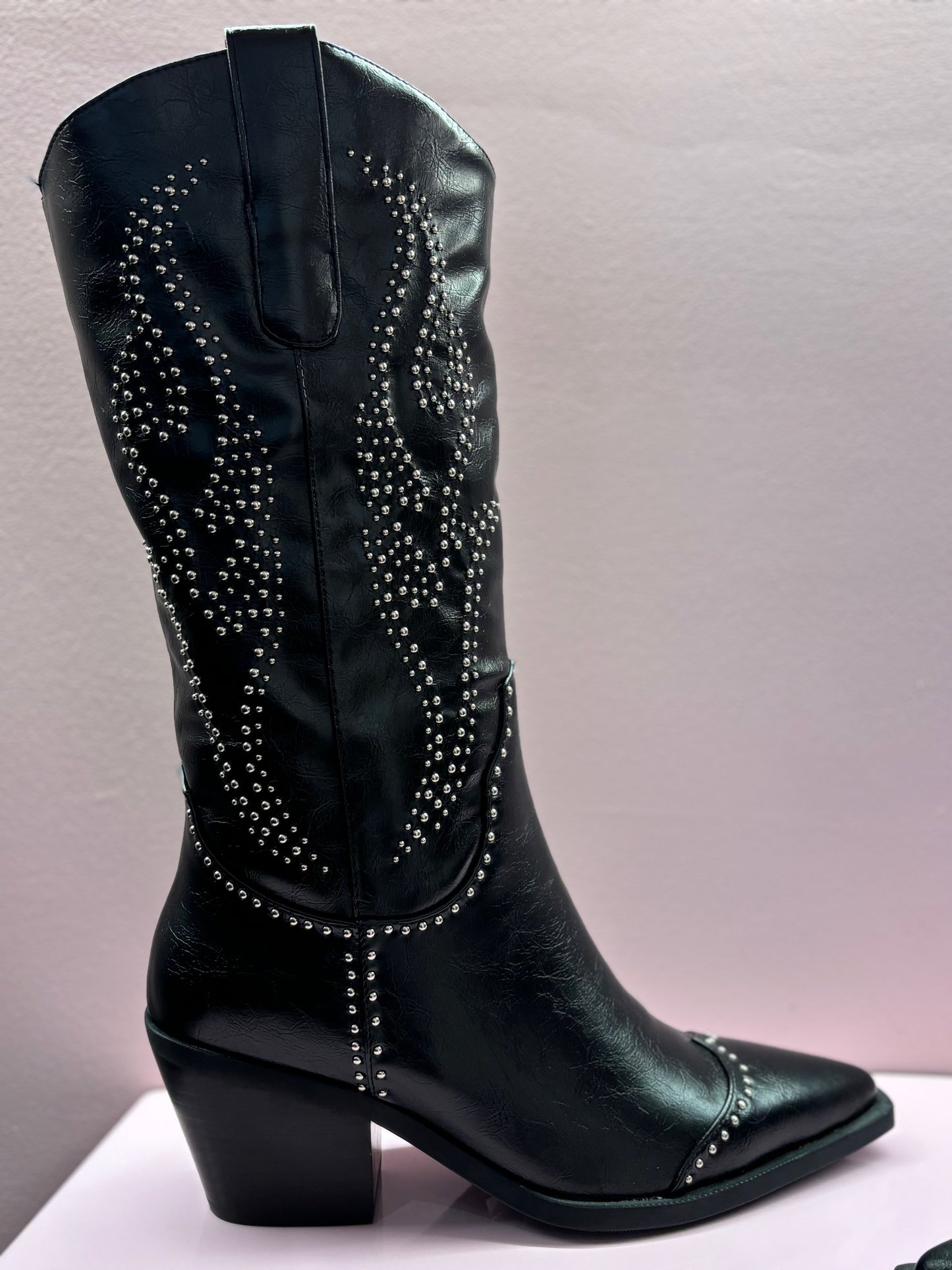 Botas Piel Tachuelas