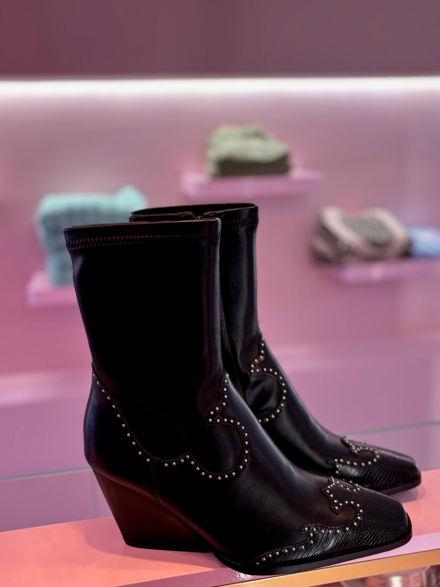 Botin_Negro_Maria_Pajaro_01