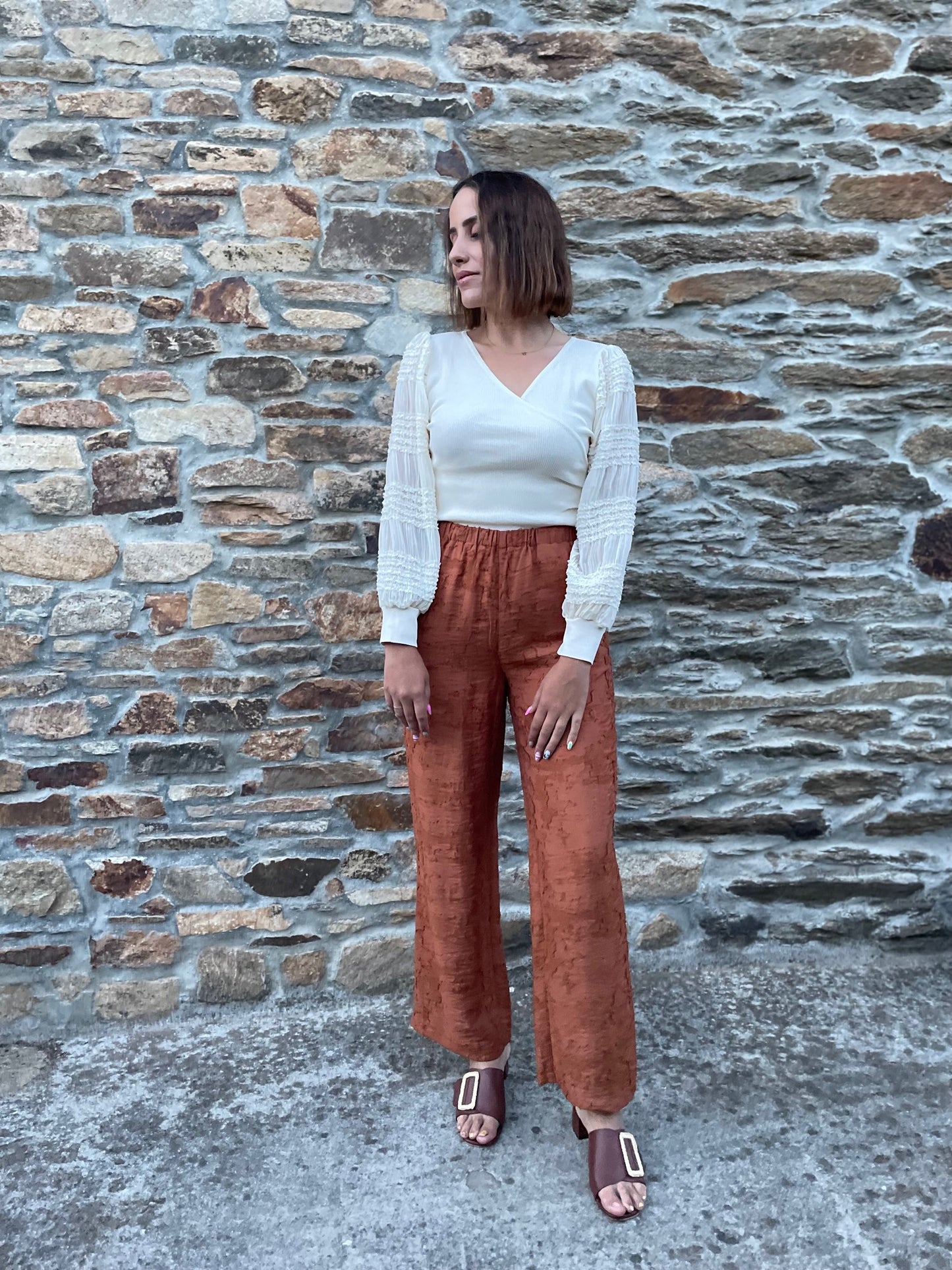 Pantalon_Marron_Maria_Pajaro_Imagen1