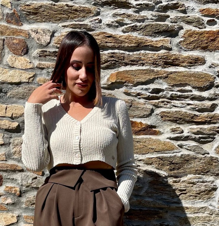 Cardigan_Beige_Corto_Maria_Pajaro_Imagen1